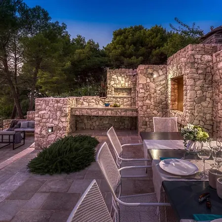Holiday home Luce