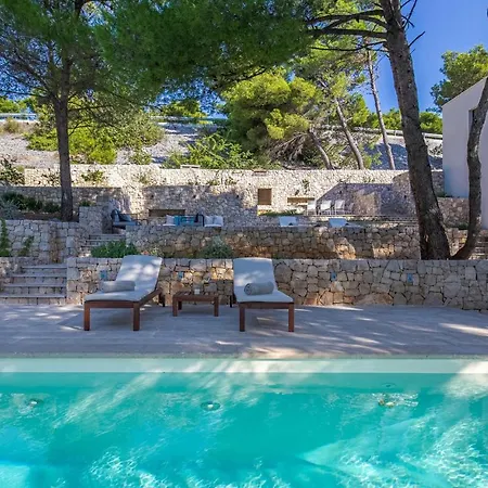 Holiday home Luce